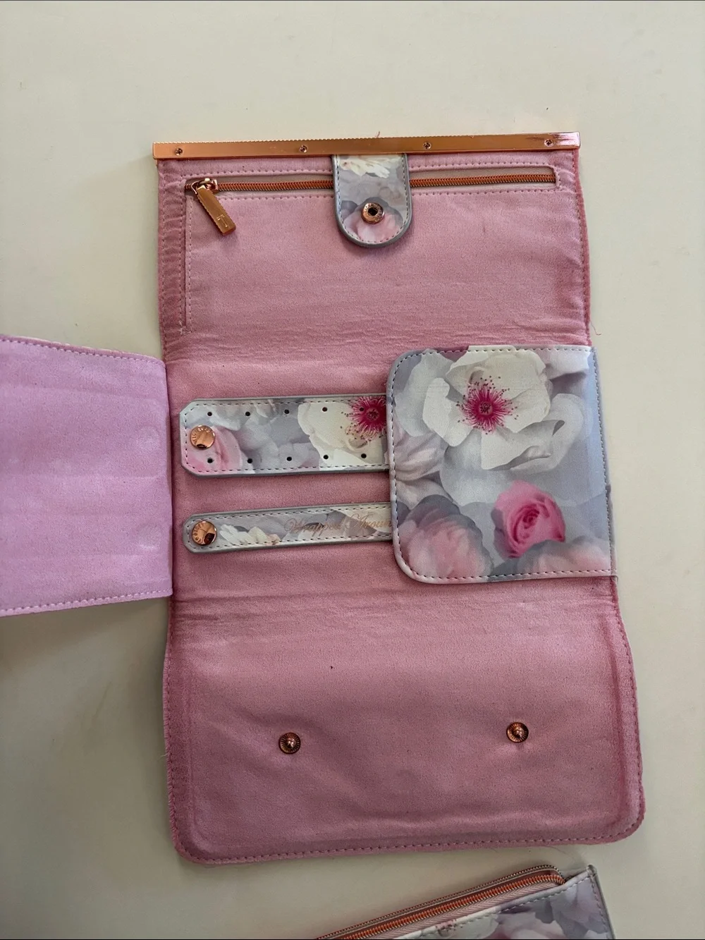 Ted Baker floral Jewelry Roll Storage Case Soft Wallet